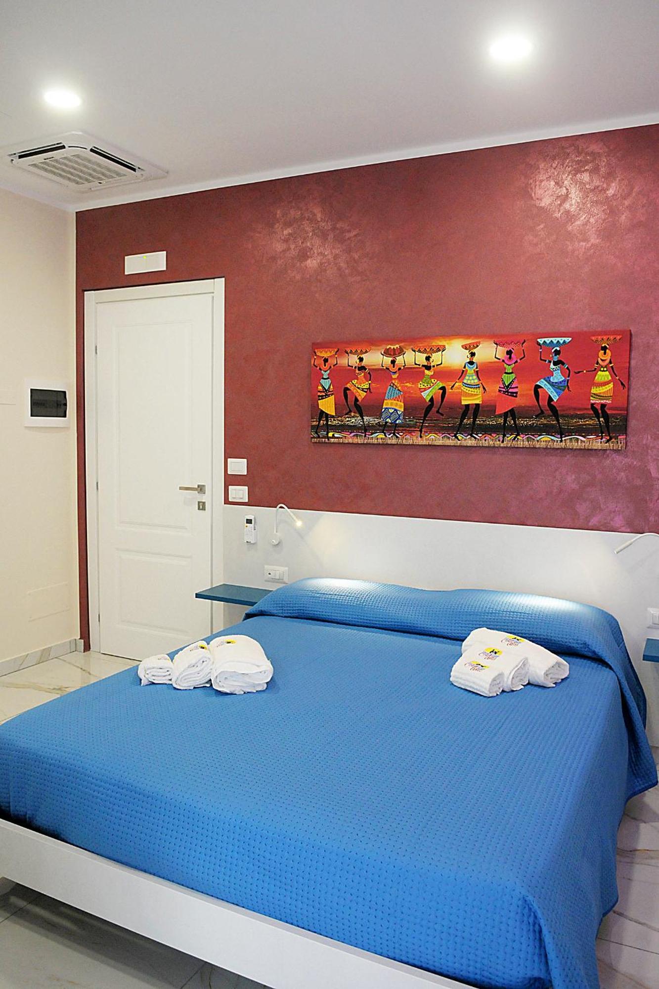 B&B Aida Rooms Чефалу Экстерьер фото