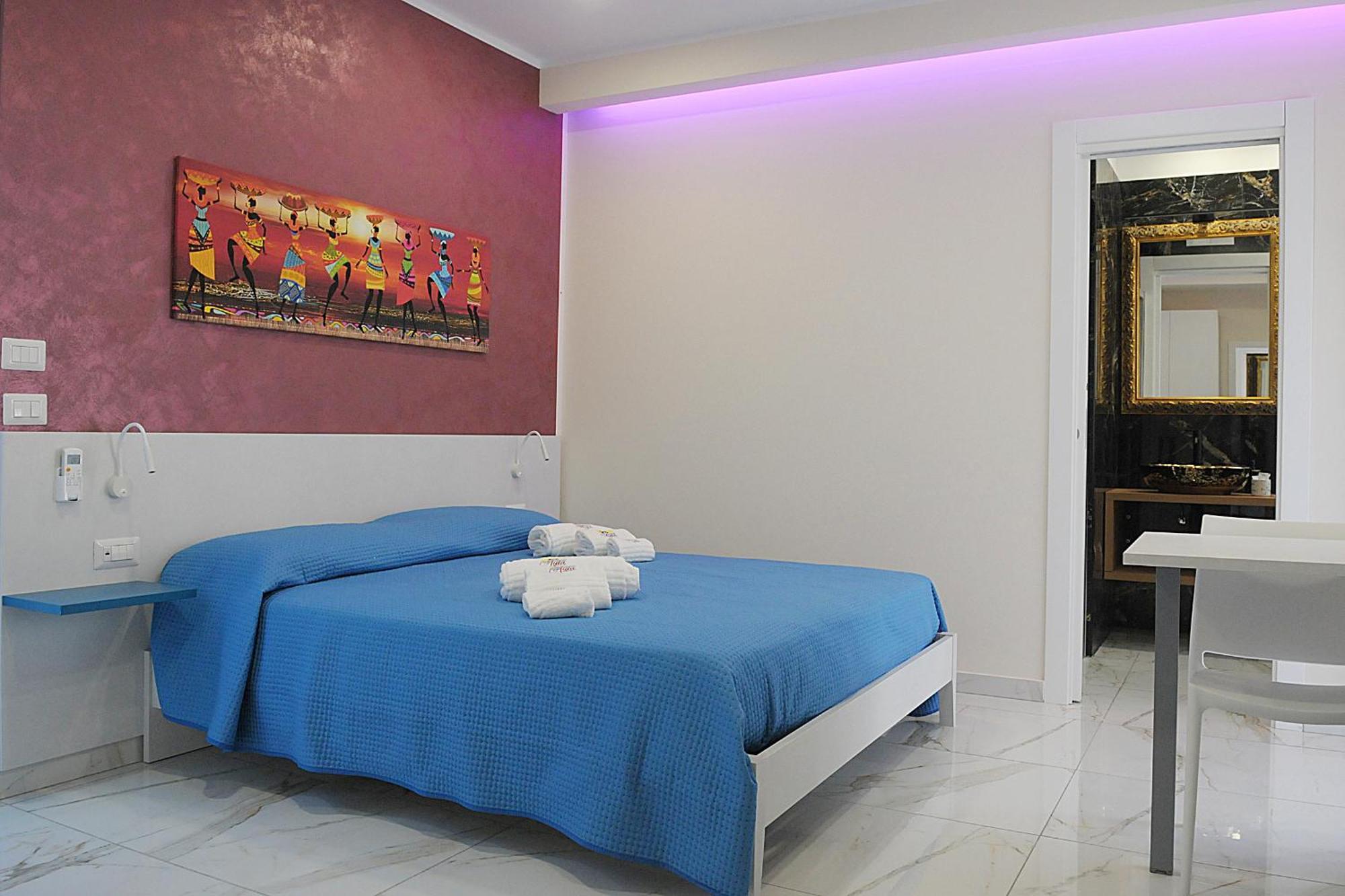 B&B Aida Rooms Чефалу Экстерьер фото