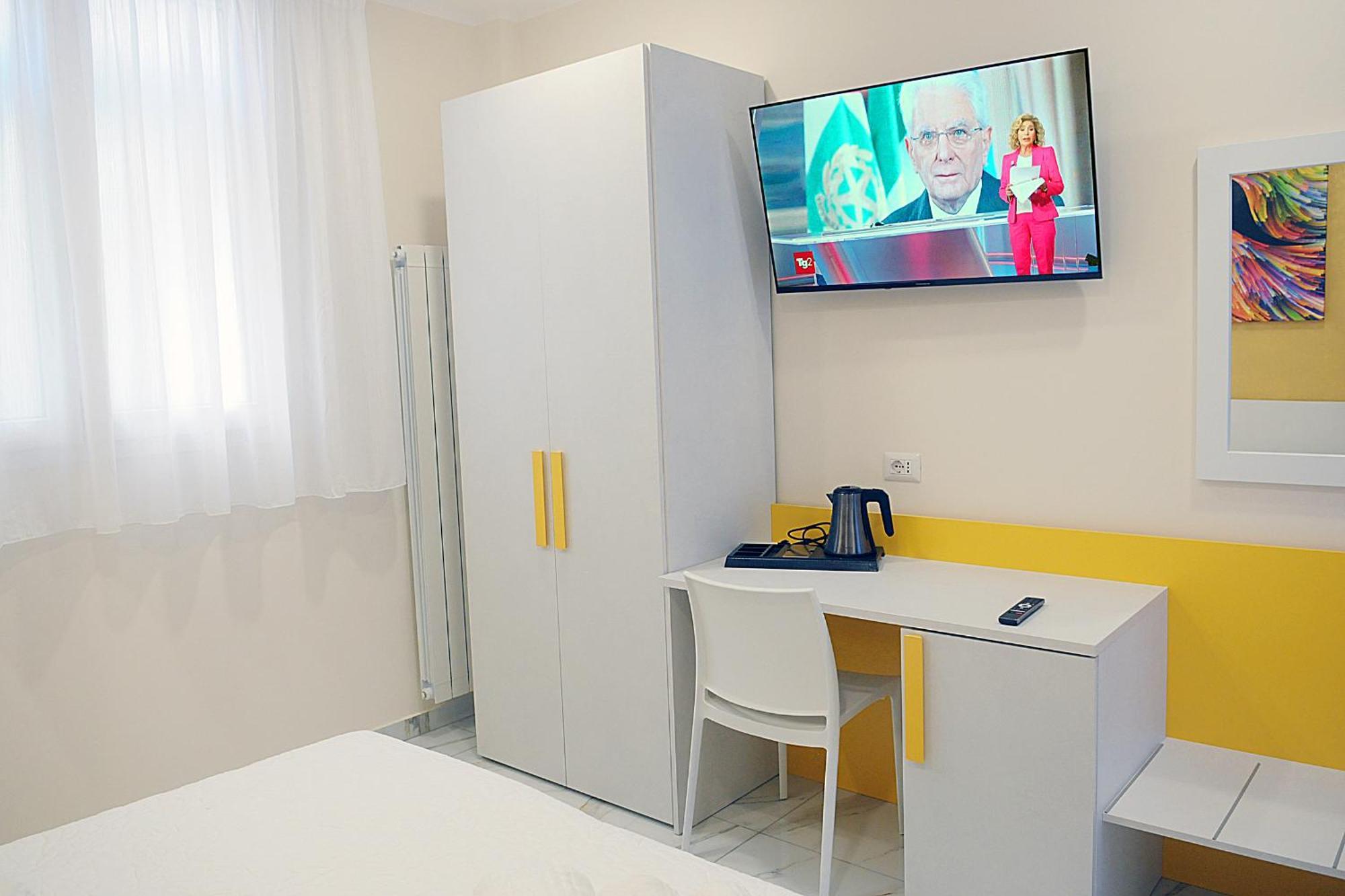 B&B Aida Rooms Чефалу Экстерьер фото