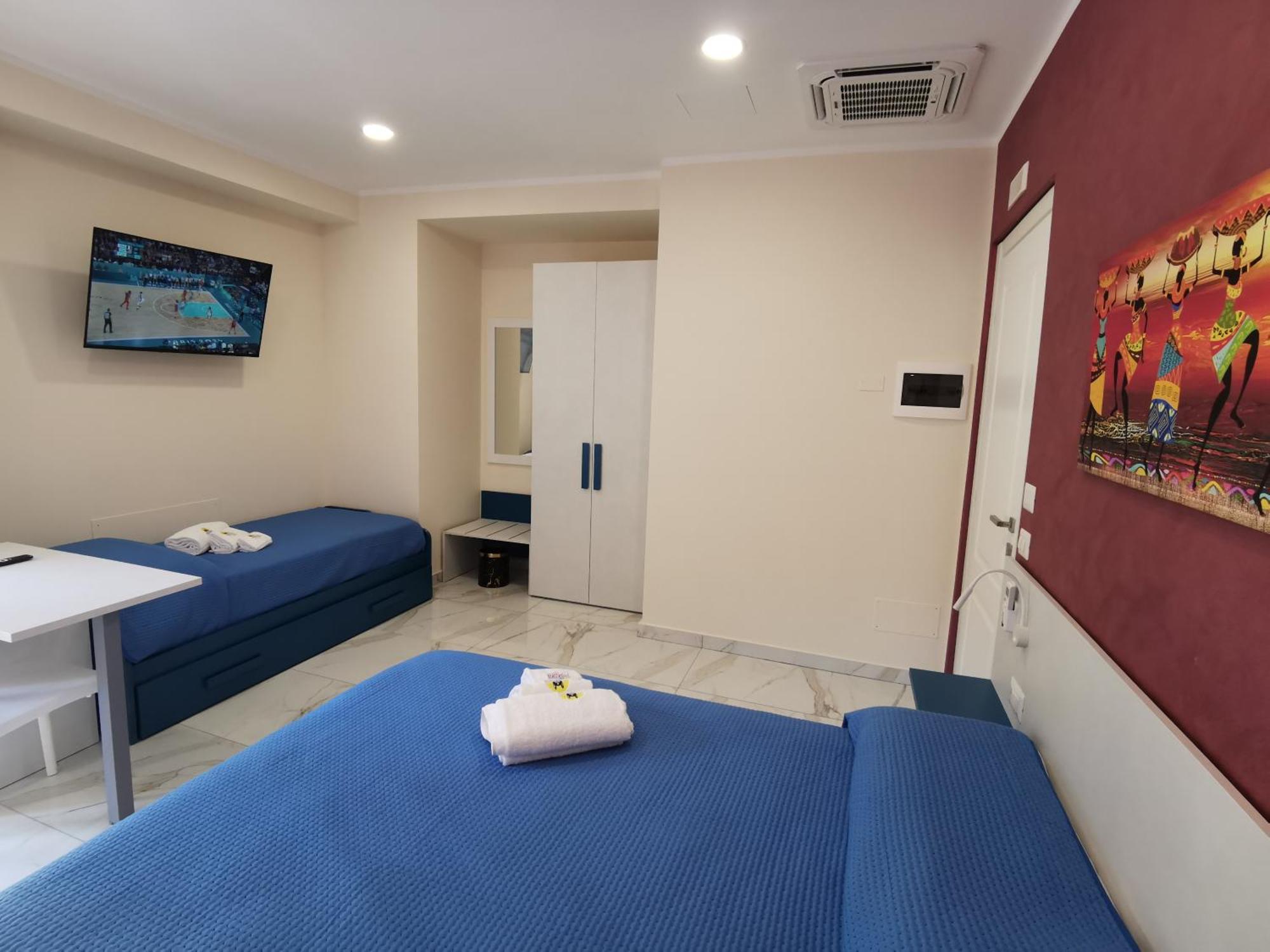 B&B Aida Rooms Чефалу Экстерьер фото