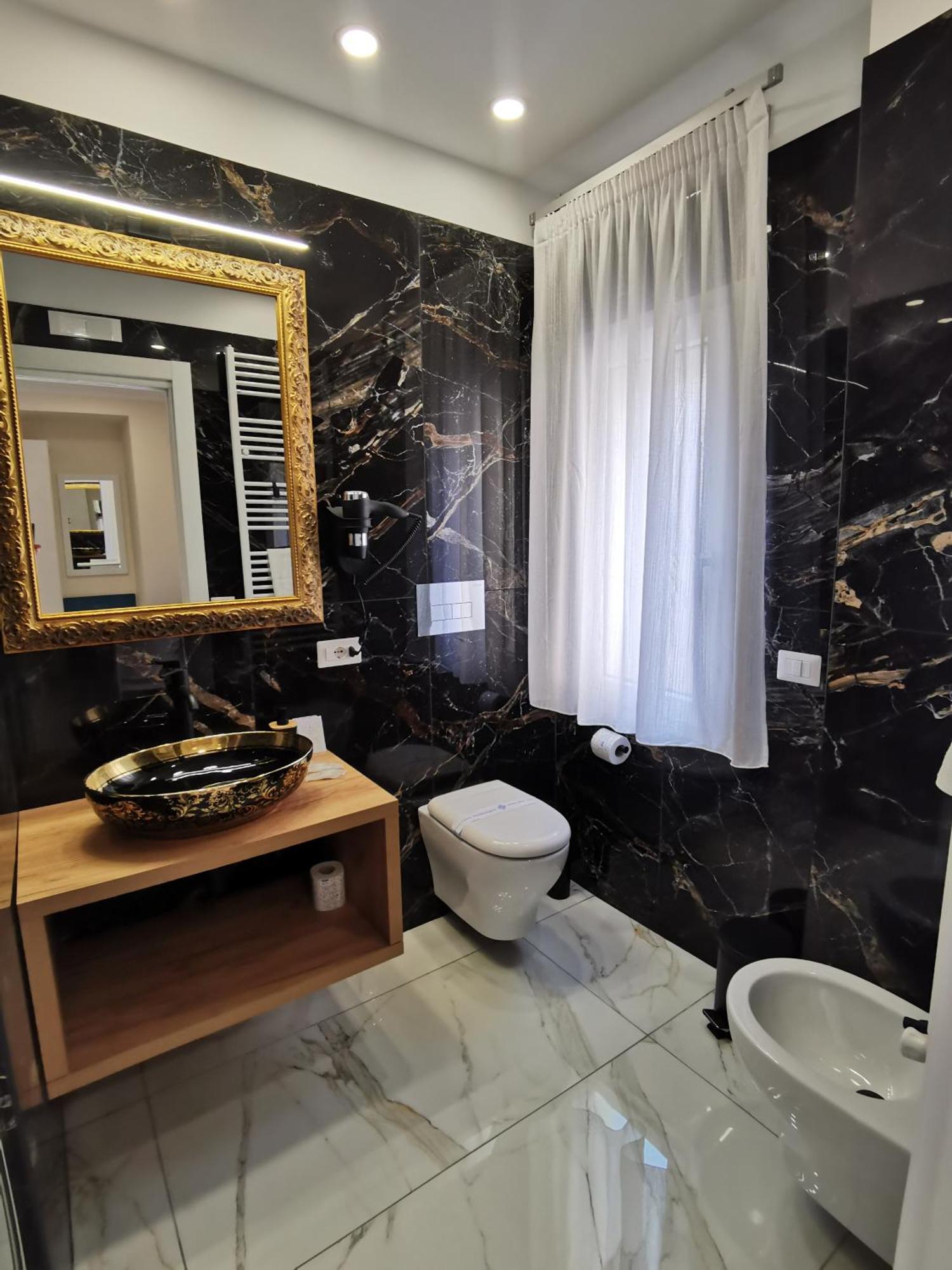 B&B Aida Rooms Чефалу Экстерьер фото